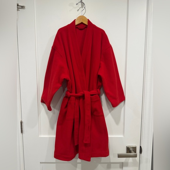 Red Fleece Kimono Style Robe - Picture 2 of 8